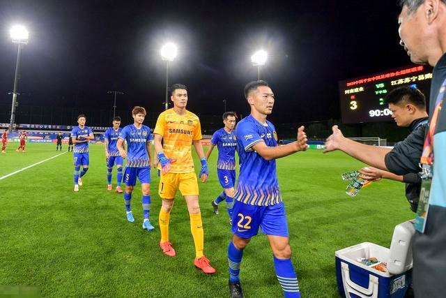 中乙-广州蒲公英3比0泉州 最后两场力拼全胜