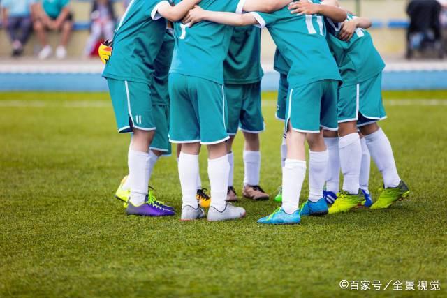 文班亚马25+7+9库里14分 马刺17分逆转胜勇士
